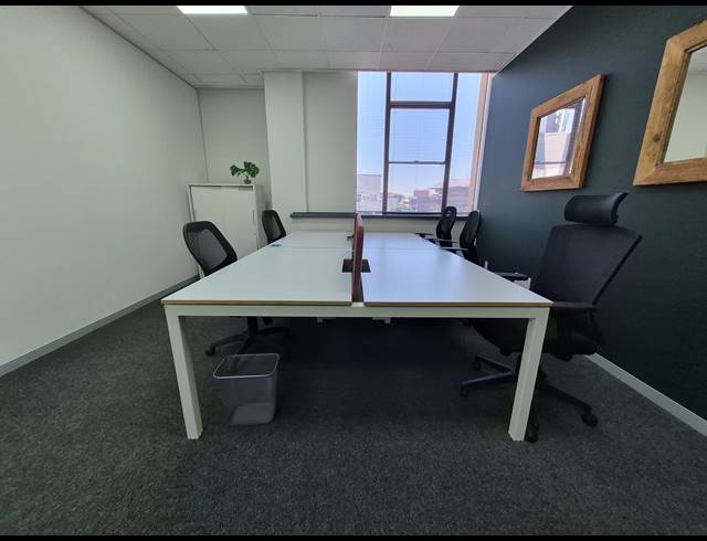 52M² OFFICE TO LET IN SANDTON CENTRAL